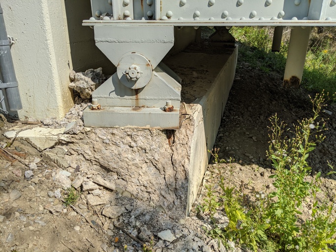 Wheeling & Lake Erie Over I-71 Abutment Rehabilitation project in Montville Township